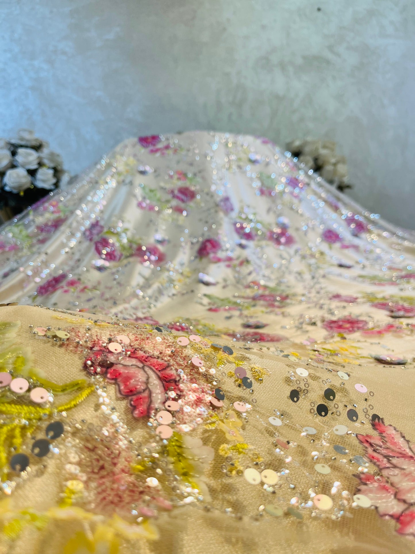 Tissu perle Noir et bege